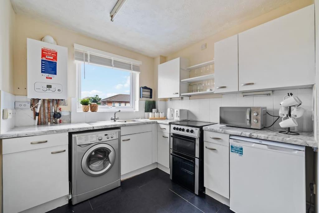 Cozy Apartment In Greater London - 1Br,1 Bath Luaran gambar